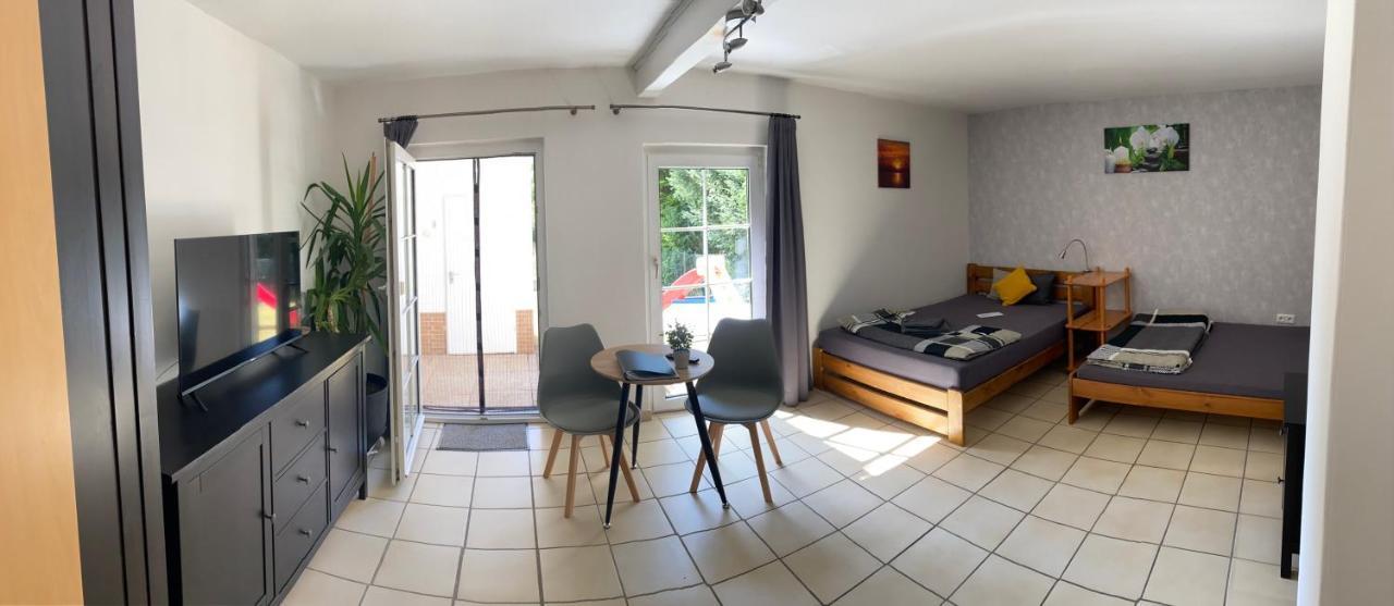 Schoenes Ferienhaus&Monteurzimmer Direkt In Lich, Ruhige&Zentrale Lage Экстерьер фото